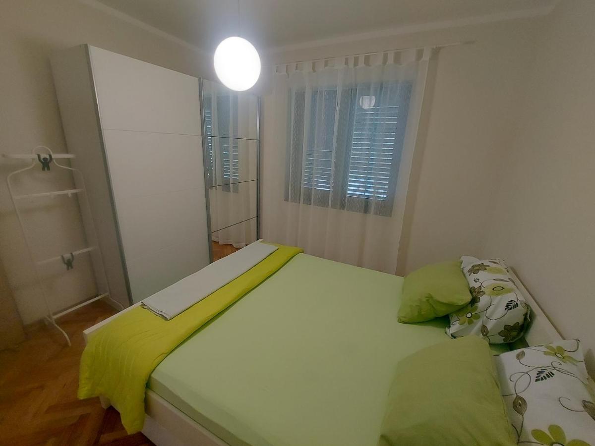 Apartments Iva Тиват Екстериор снимка