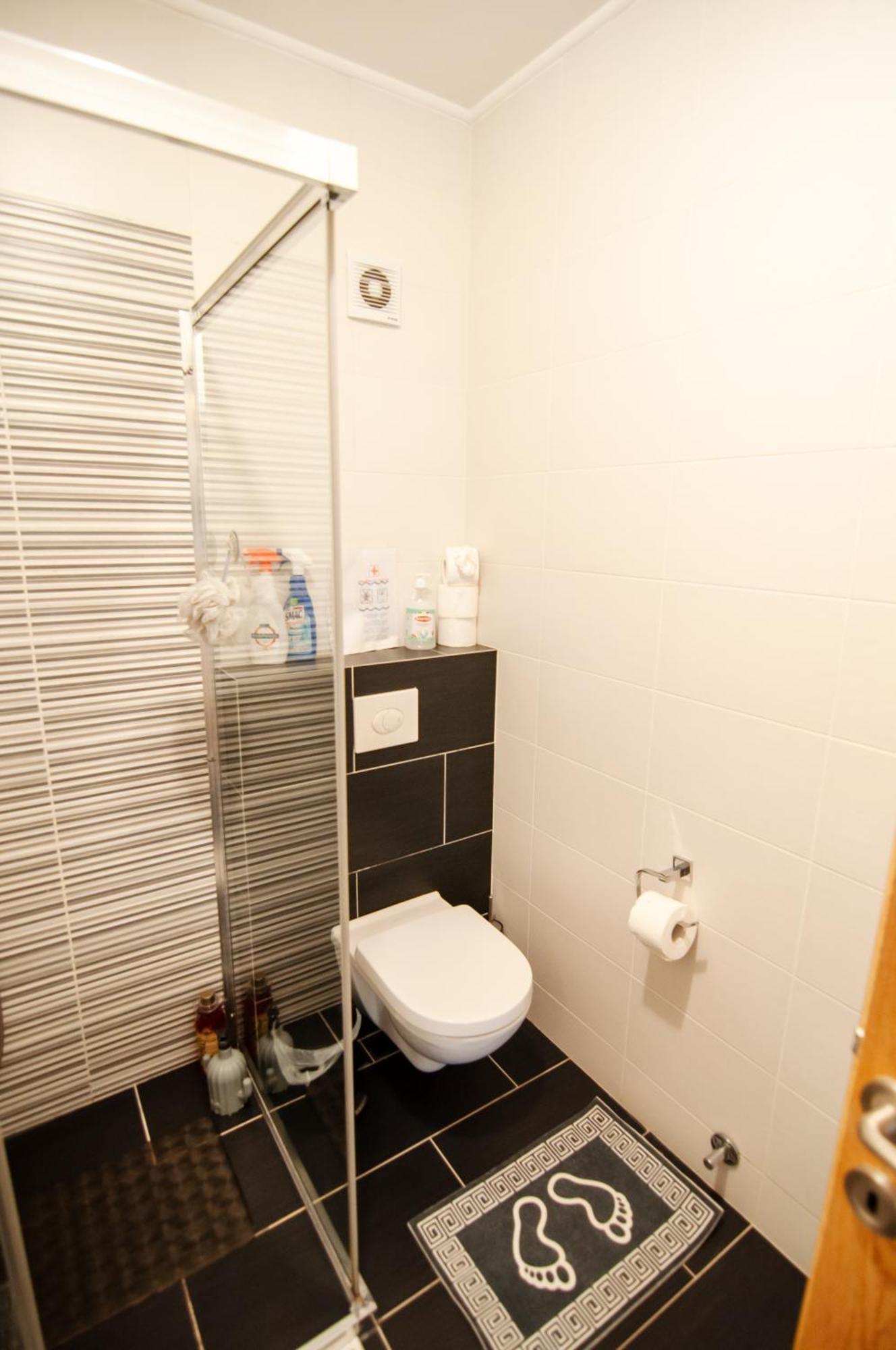Apartments Iva Тиват Екстериор снимка